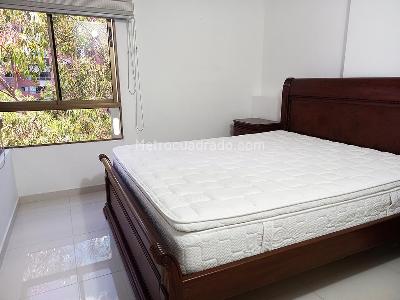 Apartamento en venta en El Poblado, Medellín · foto 11 de 16