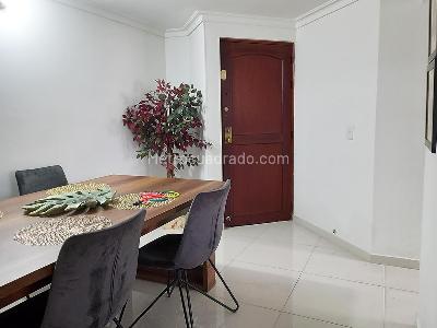 Apartamento en venta en El Poblado, Medellín · foto 3 de 16