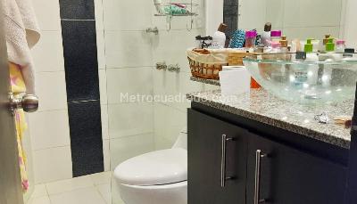 Casa de 3 alcobas en venta en El Poblado, Medellín, 161 m² · foto 11 de 14