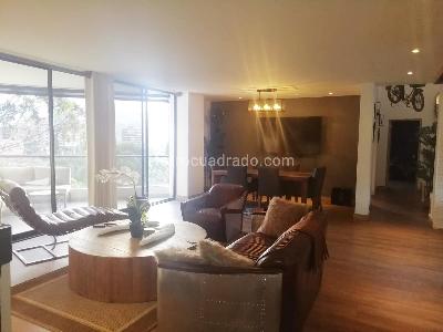 Apartamento en venta en El Poblado, Medellín · foto 2 de 19