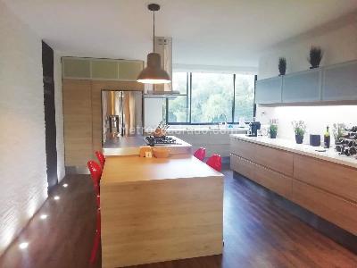 Apartamento en venta en El Poblado, Medellín · foto 5 de 19