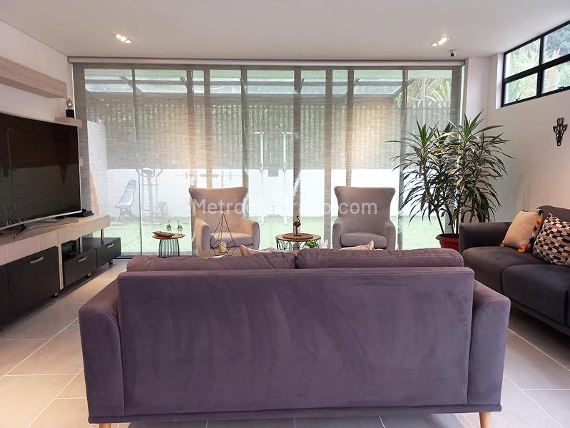 Casa en Venta, EL POBLADO, Medellín - Więcej