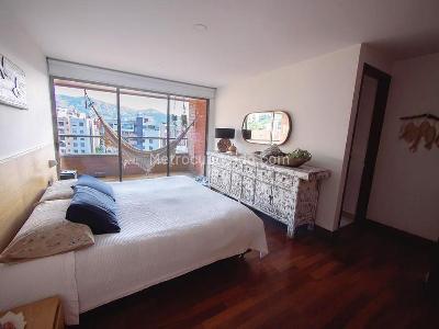 Apartamento de 3 alcobas en venta en La Florida, Medellín, 298 m² · foto 12 de 18
