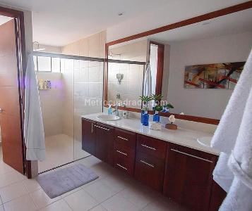 Apartamento de 3 alcobas en venta en La Florida, Medellín, 298 m² · foto 15 de 18