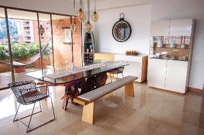 Apartamento de 3 alcobas en venta en La Florida, Medellín, 298 m² · foto 4 de 18
