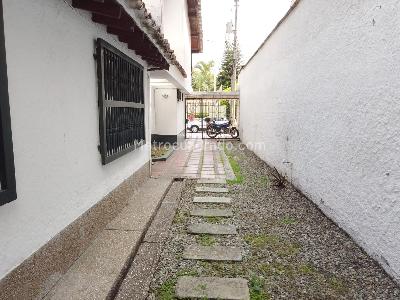 Casa de 5 alcobas en venta en Envigado, Envigado, 298 m² · foto 19 de 19