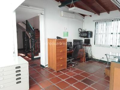 Casa de 5 alcobas en venta en Envigado, Envigado, 298 m² · foto 7 de 19