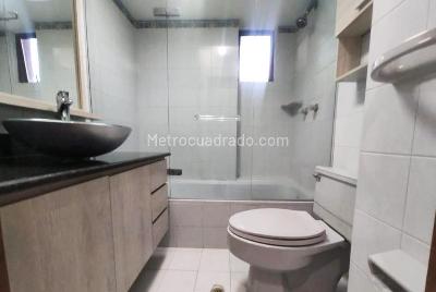 Apartamento en venta en El Poblado, Medellín · foto 14 de 15