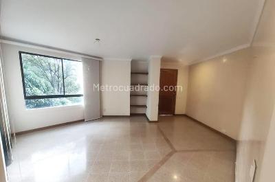 Apartamento en venta en El Poblado, Medellín · foto 4 de 15