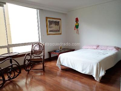 Apartamento de 3 alcobas en venta en El Poblado, Medellín, 435 m² · foto 9 de 20