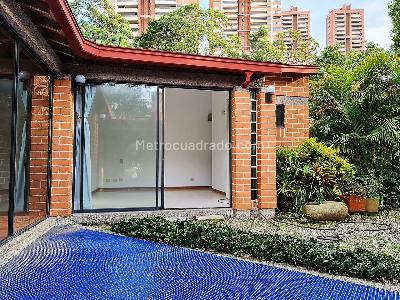 Casa de 4 alcobas en venta en El Poblado, Medellín, 253 m² · foto 12 de 13