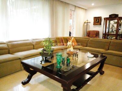 Casa de 3 alcobas en venta en El Poblado, Medellín, 229 m² · foto 2 de 20