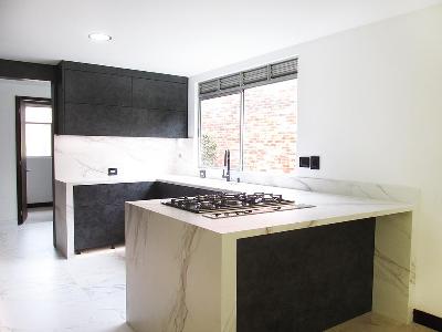 Casa en venta en Envigado, Envigado · foto 4 de 20