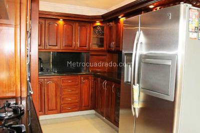 Apartamento en venta en El Poblado, Medellín · foto 5 de 10