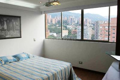 Apartamento en venta en El Poblado, Medellín · foto 7 de 10