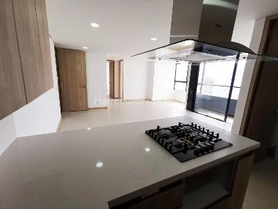 Apartamento en venta en El Poblado, Medellín · foto 4 de 11