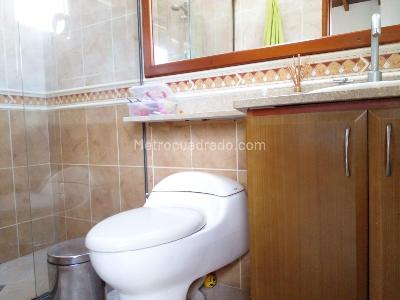 Casa de 3 alcobas en venta en Envigado, Envigado, 300 m² · foto 16 de 18