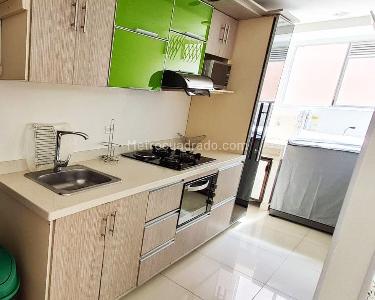Apartamento de 3 alcobas en arriendo en Poblado Ciudad Del Rio, Medellín, 76 m² · foto 7 de 12