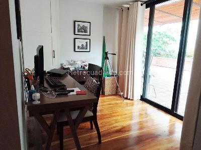Apartamento de 3 alcobas en venta en La Florida, Medellín, 132 m² · foto 5 de 16