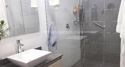 Apartamento de 3 alcobas en venta en Envigado, Envigado, 180 m² · foto 10 de 14
