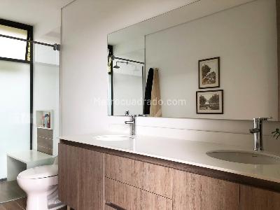Casa de 3 alcobas en venta en Envigado, Envigado, 293 m² · foto 17 de 19
