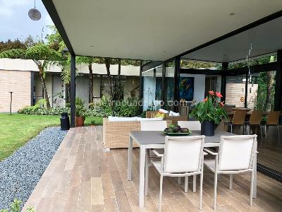 Casa de 3 alcobas en venta en Envigado, Envigado, 293 m² · foto 18 de 19