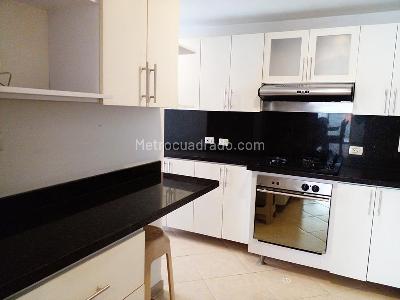 Apartamento de 3 alcobas en arriendo en Envigado, Envigado, 142 m² · foto 8 de 18