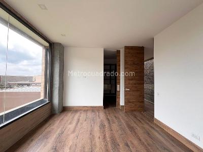 Casa de 3 alcobas en venta en Envigado, Envigado, 440 m² · foto 5 de 17