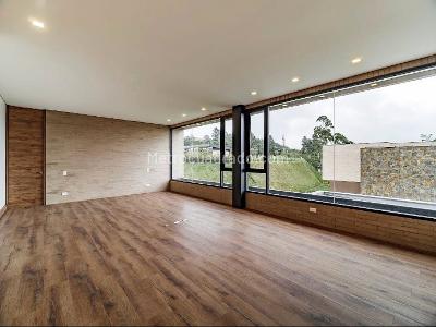 Casa de 3 alcobas en venta en Envigado, Envigado, 440 m² · foto 9 de 17