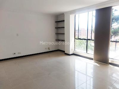 Apartamento en venta en Patio Bonito, Medellín · foto 6 de 18