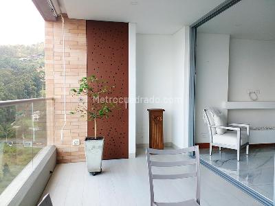 Apartamento de 3 alcobas en venta en El Poblado, Medellín, 259 m² · foto 17 de 20