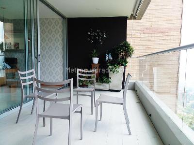 Apartamento de 3 alcobas en venta en El Poblado, Medellín, 259 m² · foto 20 de 20