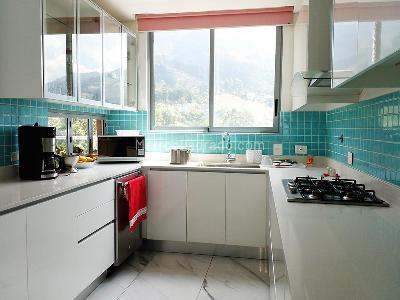 Apartamento de 3 alcobas en venta en El Poblado, Medellín, 259 m² · foto 8 de 20