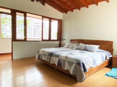 Casa en venta en Envigado, Envigado · foto 8 de 16