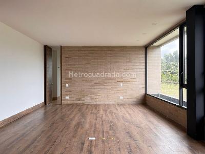 Casa de 3 alcobas en venta en Envigado, Envigado, 440 m² · foto 9 de 16