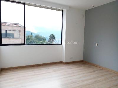 Casa de 3 alcobas en venta en Envigado, Envigado, 215 m² · foto 11 de 16
