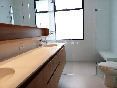 Casa de 3 alcobas en venta en Envigado, Envigado, 215 m² · foto 14 de 16