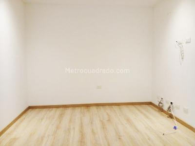 Casa de 3 alcobas en venta en Envigado, Envigado, 215 m² · foto 6 de 16