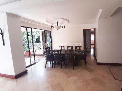 Apartamento de 4 alcobas en venta en El Poblado, Medellín, 180 m² · foto 2 de 16