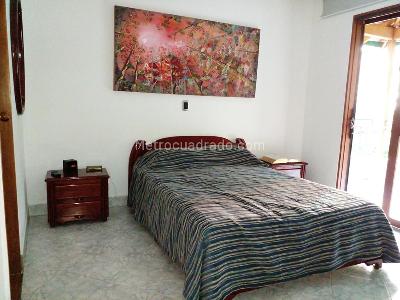 Casa de 5 alcobas en venta en Envigado, Envigado, 210 m² · foto 7 de 16