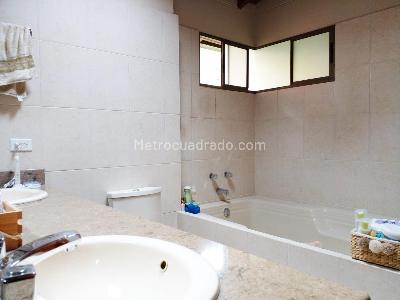 Casa en venta en Envigado, Envigado · foto 16 de 17