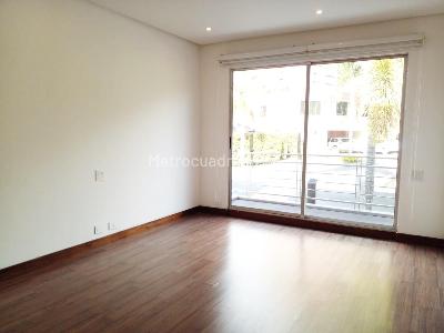 Casa de 3 alcobas en venta en Envigado, Envigado, 509 m² · foto 12 de 17
