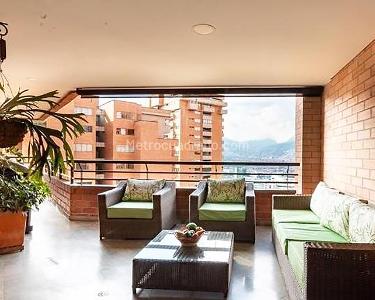 Apartamento en venta en El Poblado, Medellín · foto 19 de 20