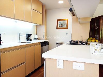 Casa de 3 alcobas en venta en Envigado, Envigado, 209 m² · foto 4 de 17