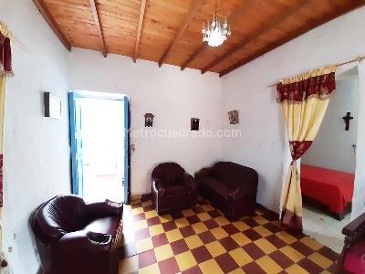 Casa de 3 alcobas en venta en Rionegro, Rionegro, 200 m² · foto 2 de 15