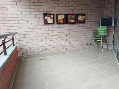 Apartamento de 3 alcobas en venta en La Florida, Medellín, 190 m² · foto 17 de 18
