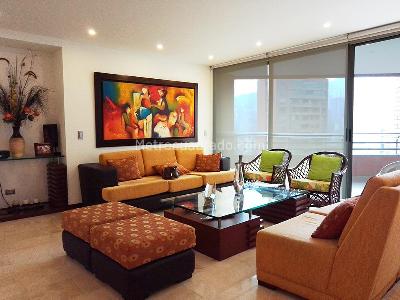 Apartamento de 3 alcobas en venta en La Florida, Medellín, 190 m² · foto 1 de 18