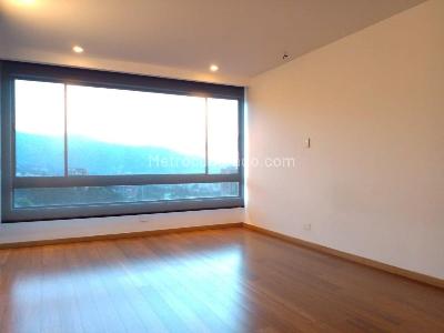Apartamento de 3 alcobas en venta en El Poblado, Medellín, 311 m² · foto 8 de 18