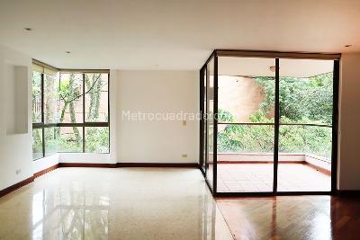 Apartamento de 3 alcobas en venta en San Lucas, Medellín, 157 m² · foto 2 de 18