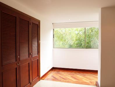 Apartamento de 3 alcobas en venta en San Lucas, Medellín, 157 m² · foto 11 de 18